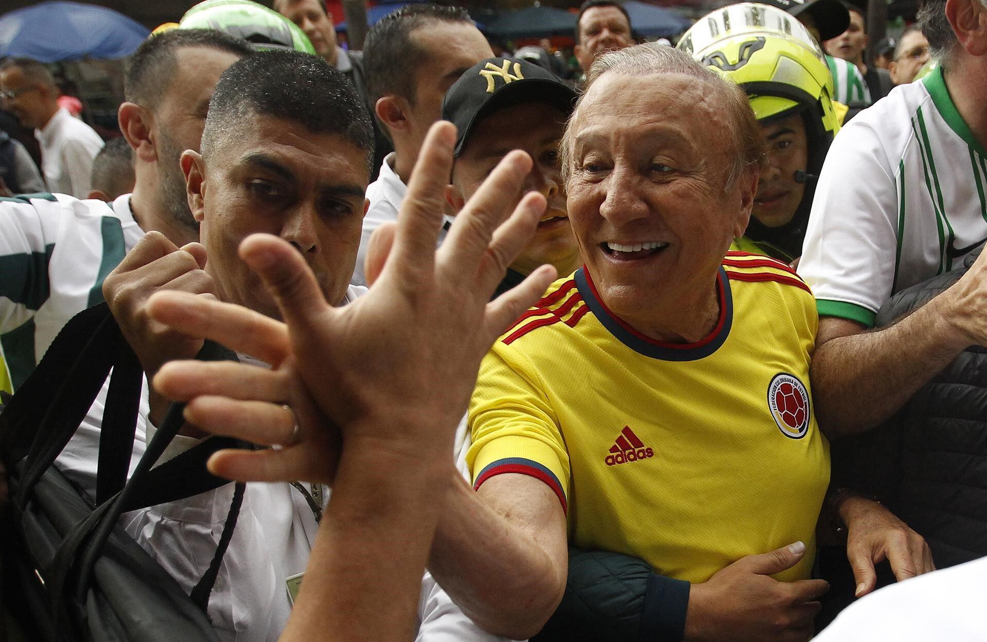 File photo dated June 4, 2022 showing Colombian presidential candidate Rodolfo Hernández during his arrival at the Atanasio Girardot stadium in Medellín.  (EFE/ Luis Eduardo Noriega A.).