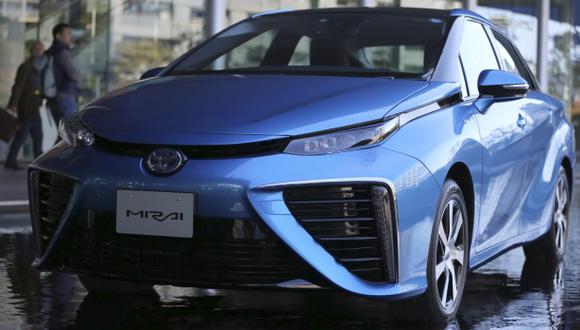 Los autos de hidrógeno salen a la venta en Japón