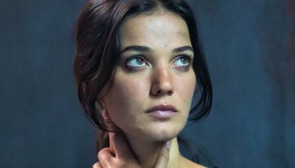 La actriz Pınar Deniz interpreta a Ceylin Erguvan Kaya en la telenovela turca "Secretos de familia" (Foto: Ay Yapim)
