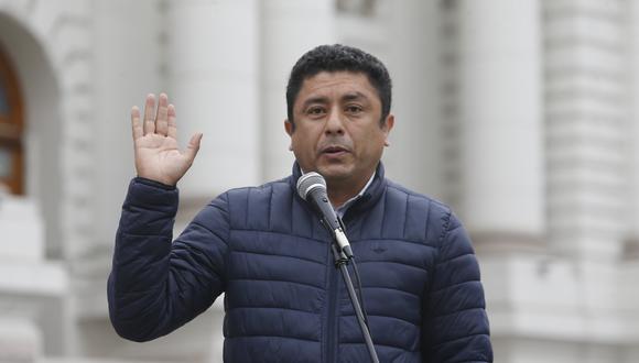 Guillermo Bermejo renunció a Perú Libre luego de no tener el respaldo de la bancada en su moción de censura contra María del Carmen Alva. (Foto: archivo GEC)