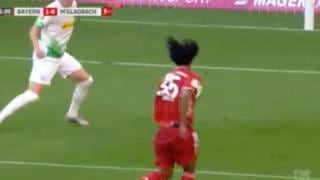 Bayern Múnich vs. Monchengladbach: Joshua Zirkzee aprovechó grosero error del portero para el 1-0 | VIDEO
