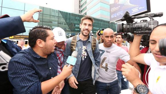 El argentino Tomás Costa llegó esta tarde al país para fichar por Alianza Lima. (Foto: USI)
