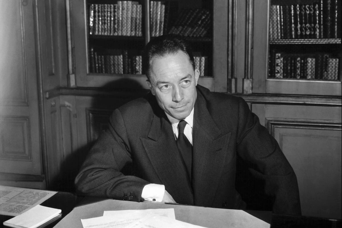 “Lo que más sé acerca de la moral y de las obligaciones de los hombres se lo debo al fútbol”, resumiría años después el argelino, premio nobel 1957, en su sentido texto “Lo que le debo al fútbol”. (Foto: AFP)