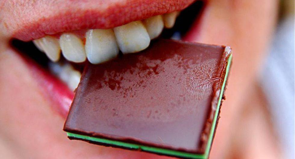 Comer chocolate en cantidades moderadas mejoran nuestro humor. (Foto: stevendepolo/Flickr)