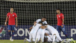 Argentina derrotó 2-0 a Chile y tomó la cima del Grupo A del Torneo Preolímpico Sudamericano Sub 23 Colombia 2020 [VIDEO]