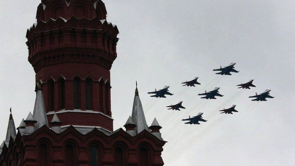Russian jets fly over the Kremlin in Red Square on May 9, 2021. (GETTY IMAGES)
