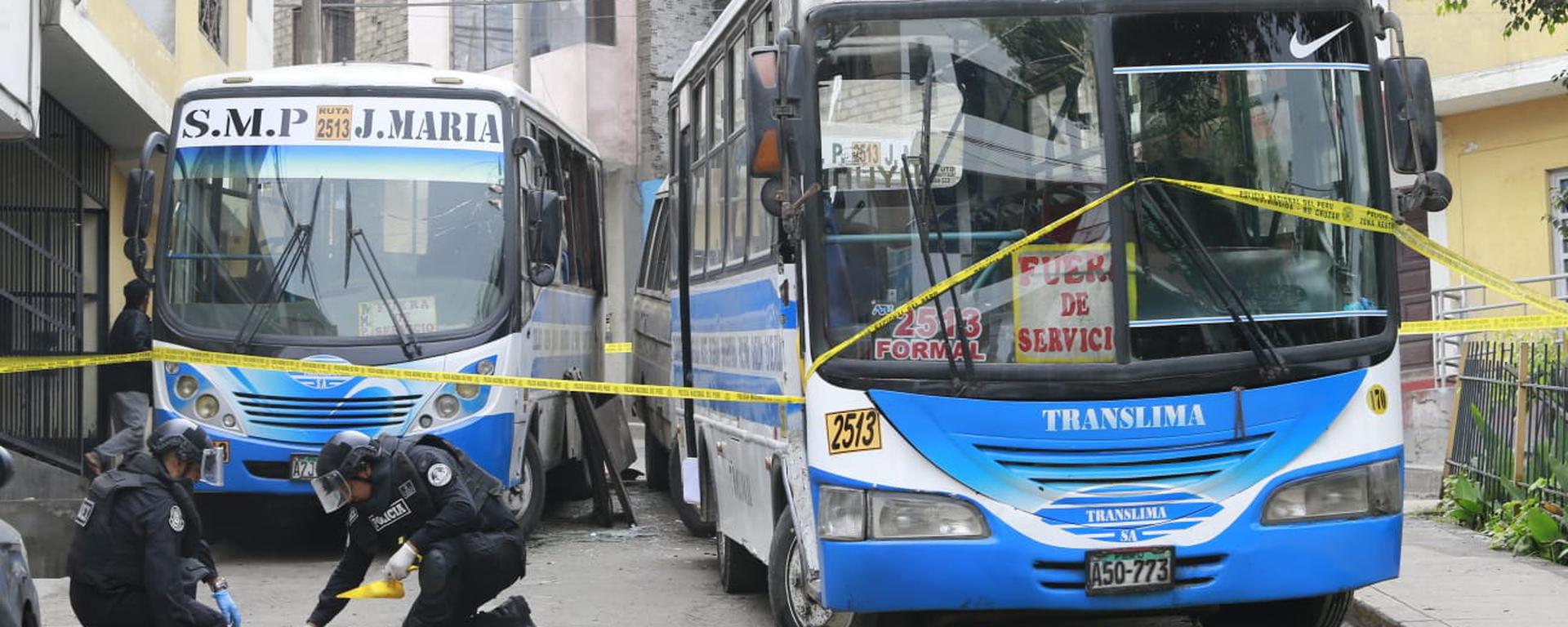 Detonan explosivo contra buses: detalles del ataque a empresa de transporte y la modalidad de extorsión que estaría iniciando