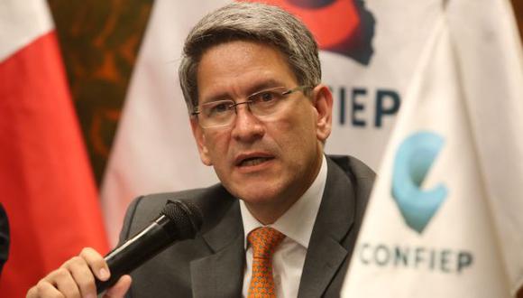 Confiep: "Hay US$17.000 millones paralizados por permisos"