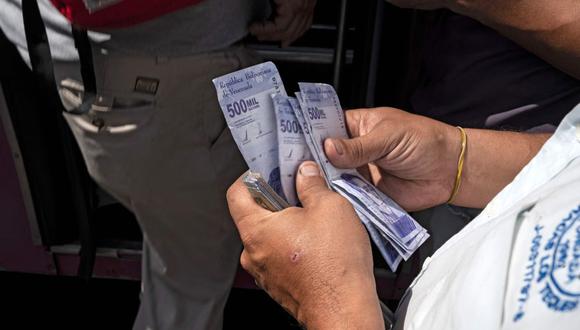 Sepa aquí a cuánto se cotiza el dólar en Venezuela este 30 de septiembre de 2021. (Foto: AFP)