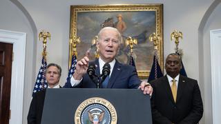 Biden afirma que Estados Unidos y Europa están completamente unidos para ayudar a Ucrania