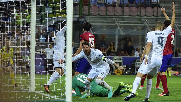 Sergio Ramos anotó el gol del 1-0 parcial ante Atlético de Madrid en esa final. (Foto: AFP)