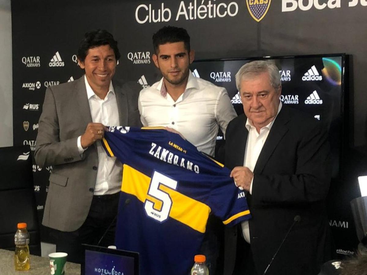 Carlos Zambrano fue presentado como una estrella en su nuevo club