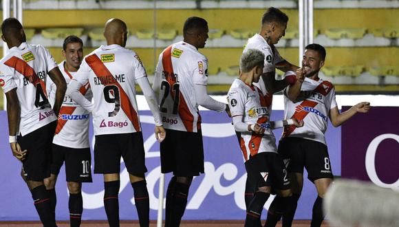 Always Ready venció 2-0 a Corinthians en la primera fecha de la Copa Libertadores. (Foto: AFP)