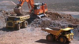 Estado y Milpo firman contrato para proyecto minero Magistral