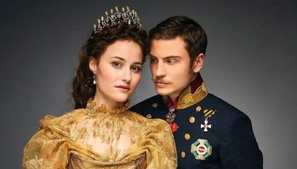 "La Emperatriz" está ambientada en el siglo XIX y sigue el romance de Elisabeth von Wittelsbach y el emperador Franz Joseph (Foto: Netflix)