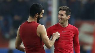 Arda Turan: "Messi me dijo que puede darme la número 10"