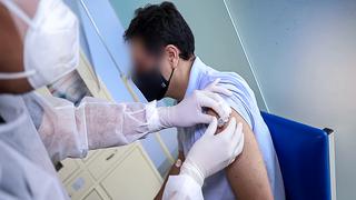 COVID-19: casi 100 voluntarios ya participan en ensayos clínicos de candidata a vacuna de Sinopharm