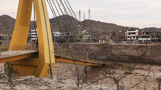 Puente que se cayó en SJL fue construido en el 2010 [FOTOS]