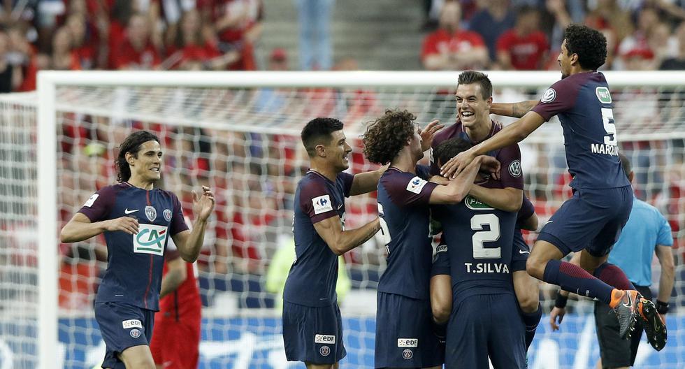 PSG levantó el título de la Copa de Francia tras imponerse al Les Herbiers. | Foto: EFE