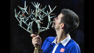 Djokovic: la historia detrás del curioso trofeo de París