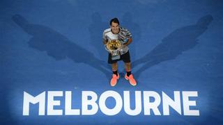 Jugar al ping-pong, la audaz táctica de Federer para la gloria