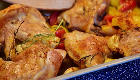 El pollo es el ingrediente estrella de muchas recetas y aquí te compartimos algunas. (Foto: Pixabay)