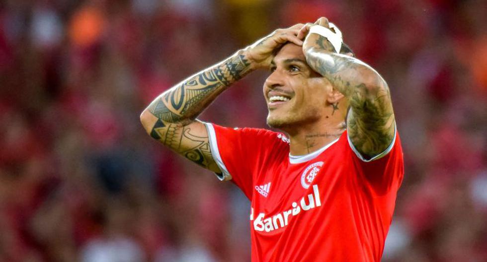 How will Paolo Guerrero fare in Racing?  “The 9 of us are like wines: we get better with the years”