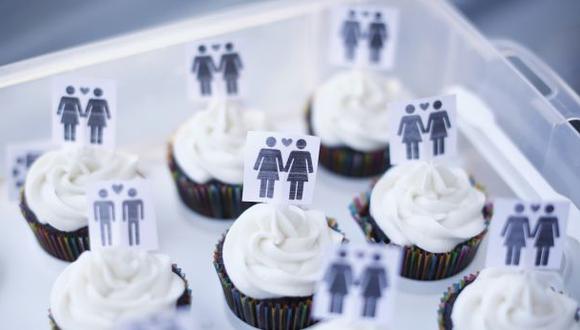 Rusia: celebran primer matrimonio homosexual pese a prohibición