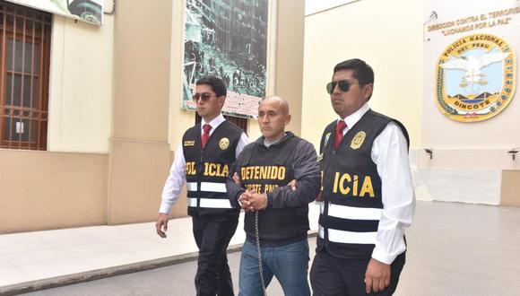 Juan Santos Romero fue detenido por la Dircote por adoctrinar niños con el pensamiento del sanguinario Abimael Guzmán. (Foto: Javier Zapata / El Comercio)