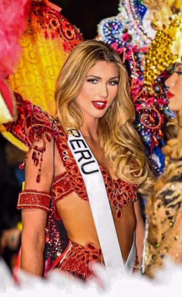 Alessia Rovegno during the Miss Universe 2022 in the typical costume competition.  (Photo: Instagram)