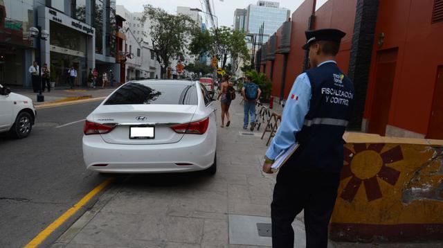 Miraflores: enviarán al depósito a vehículos mal estacionados - 4