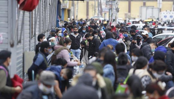 La cantidad de casos confirmados aumentaron este martes. (Foto: Violeta Ayasta/GEC)