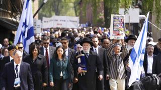 Auschwitz: Miles de judíos recuerdan a víctimas del Holocausto