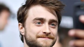 La asombrosa transformación de Daniel Radcliffe para encarnar a ‘Weird Al’ Yankovic 