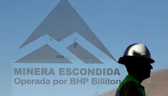 Trabajadores de la Minera Escondida realizaron una huelga de 43 días el año pasado que provocaron una caía de 8% en la producción de la empresa. (Foto: AFP)<br>