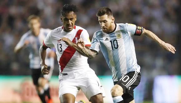 Hinchas podrán participar en preventa de 5800 entradas para el partido entre Perú y Argentina a través del aplicativo Yape. Se espera la llegada de Lionel Messi. (Foto: EFE).