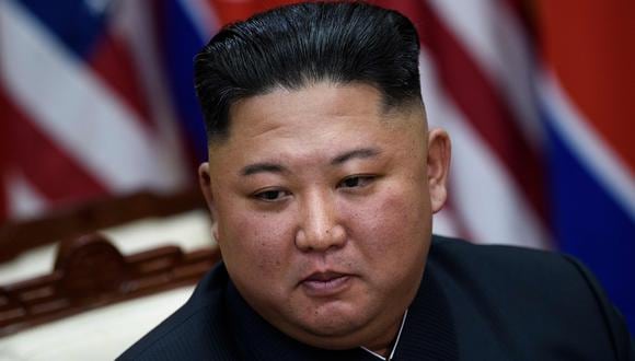 Un funcionario estadounidense con conocimiento directo reportó a CNN que el dictador norcoreano se encontraría en mal estado tras someterse a una cirugía y Estados Unidos estaría monitoreando la situación. (Foto: AFP / Brendan Smialowski).