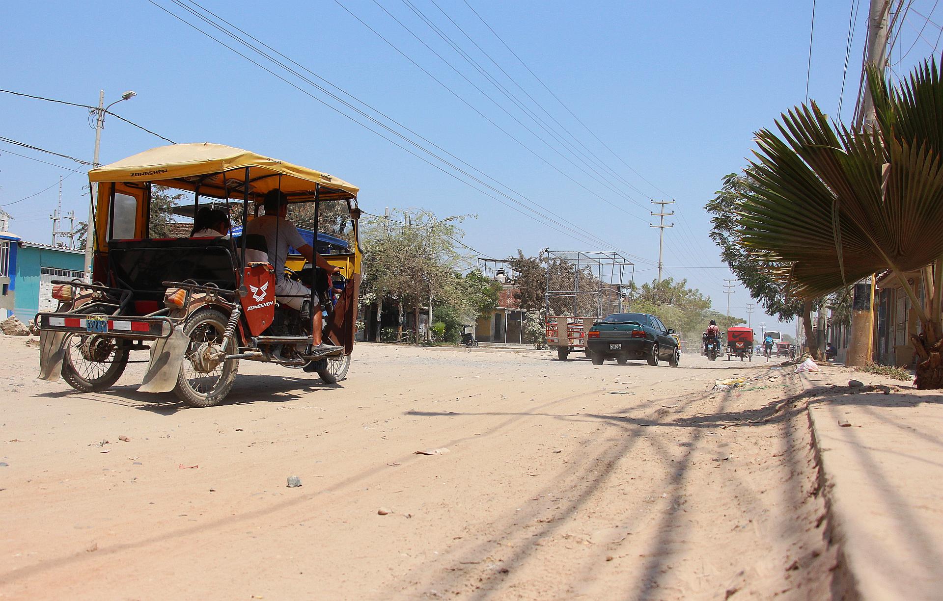 Piura aún exhibe pistas deterioradas luego de El Niño Costero. (Foto. Ralph Zapata)