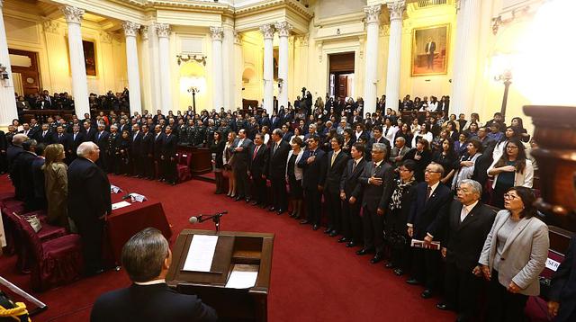 El presidente del Congreso, Luis Galarreta, presidió la ceremonia de conmemoración al cumplirse los 25 años desde la captura de Abimael Guzmán. (Congreso de la República)