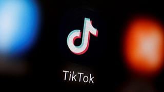 TikTok: así es ‘beauty’, la nueva y peligrosa moda viral de los ‘brackets’ falsos