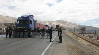 Arequipa: se abre tránsito vehicular de forma restringida en la Panamericana Sur