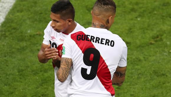 Paolo Guerrero, ingresó al minuto 62 del cotejo de Perú ante Dinamarca. Revisa la estadística del desempeño ofensivo blanquirrojo con él en campo. (Foto: Reuters)