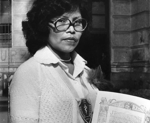 LICENIA HUARAQUI. Fue la primera mujer indígena, de la etnia Piro, en graduarse como médico cirujana en la Universidad San Marcos. Ocurrió en 1981. (Foto: El Comercio)
