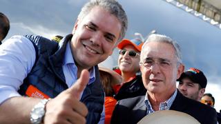 Iván Duque respalda a Álvaro Uribe y lamenta que “no se le permita defenderse en libertad”