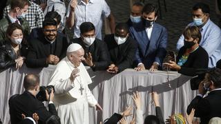 Papa Francisco se muestra feliz por volver a estar entre los fieles y “no hablar delante de una cámara”