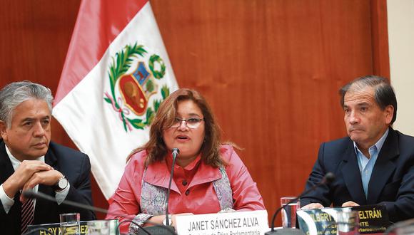Janet Sánchez es contadora de profesión y comenzó su trayectoria política a los 17 años en las filas del Partido Aprista Peruano. (Foto: Lino Chipana/ El Comercio)