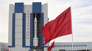 China lista para lanzar su primera tripulación a la nueva estación espacial