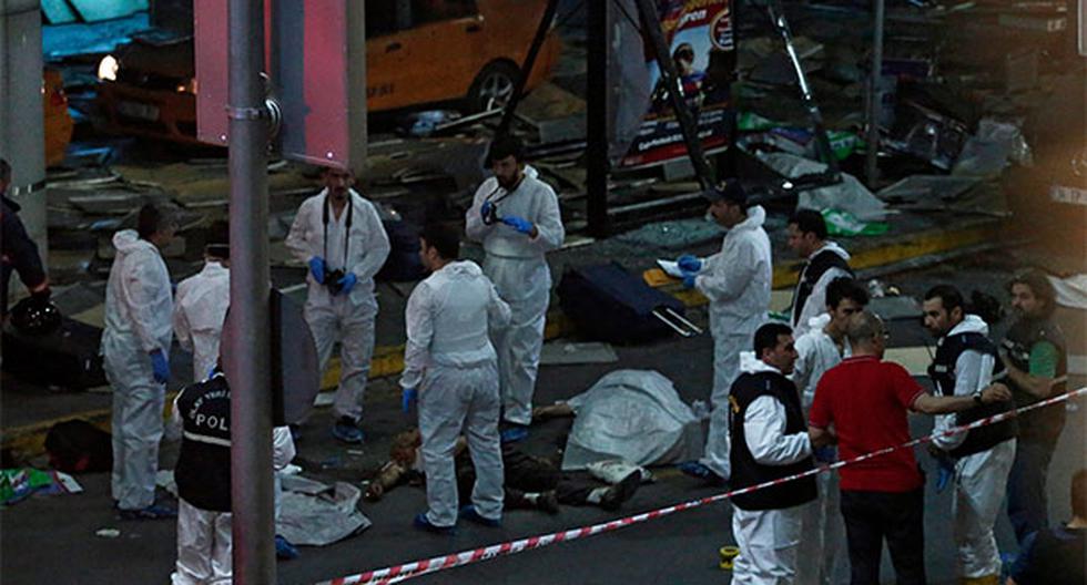 Al menos 28 personas murieron en el atentado terrorista perpetrado en el aeropuerto de Estambul, Turquía. (Foto: EFE)
