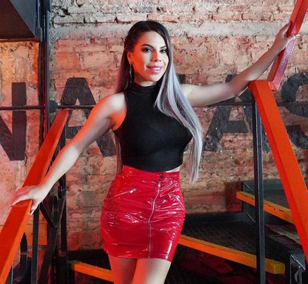 La vida es tan hermosa, que te da la oportunidad de ser y hacer lo que quieras!!! La pregunta es... qué quieres hacer tú con tu vida? (Foto: Instagram/Lizbeth Rodríguez)