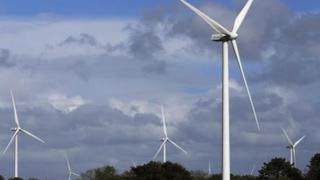 Energía renovable deja a electricidad en precios negativos